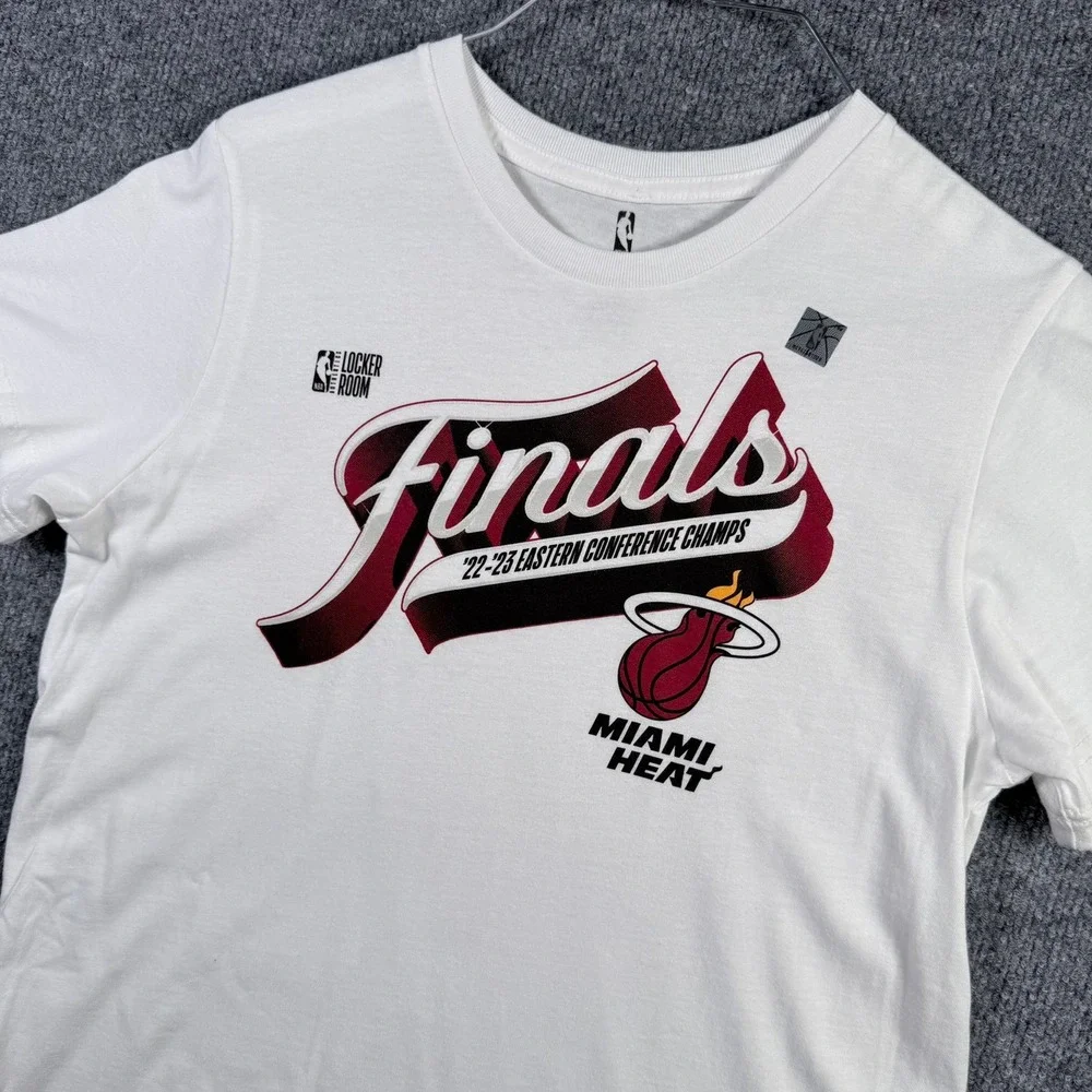NBA Miami Heat T-Shirt Youth L 14/16 White 2023 Eastern Conference Finals Champs